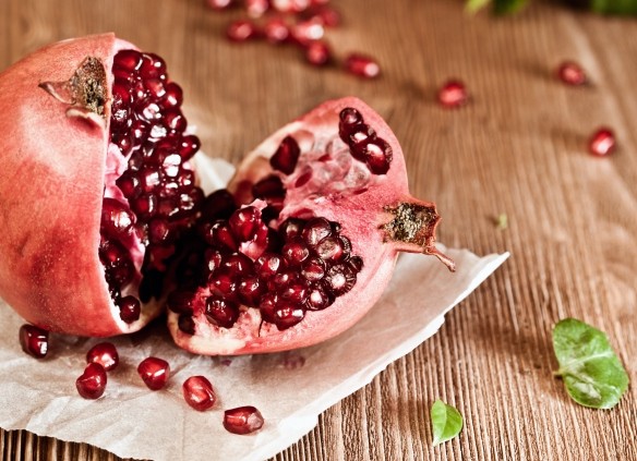 GRÁNÁTALMA, A MÉLTÁN HÍRES SZUPER GYÜMÖLCS